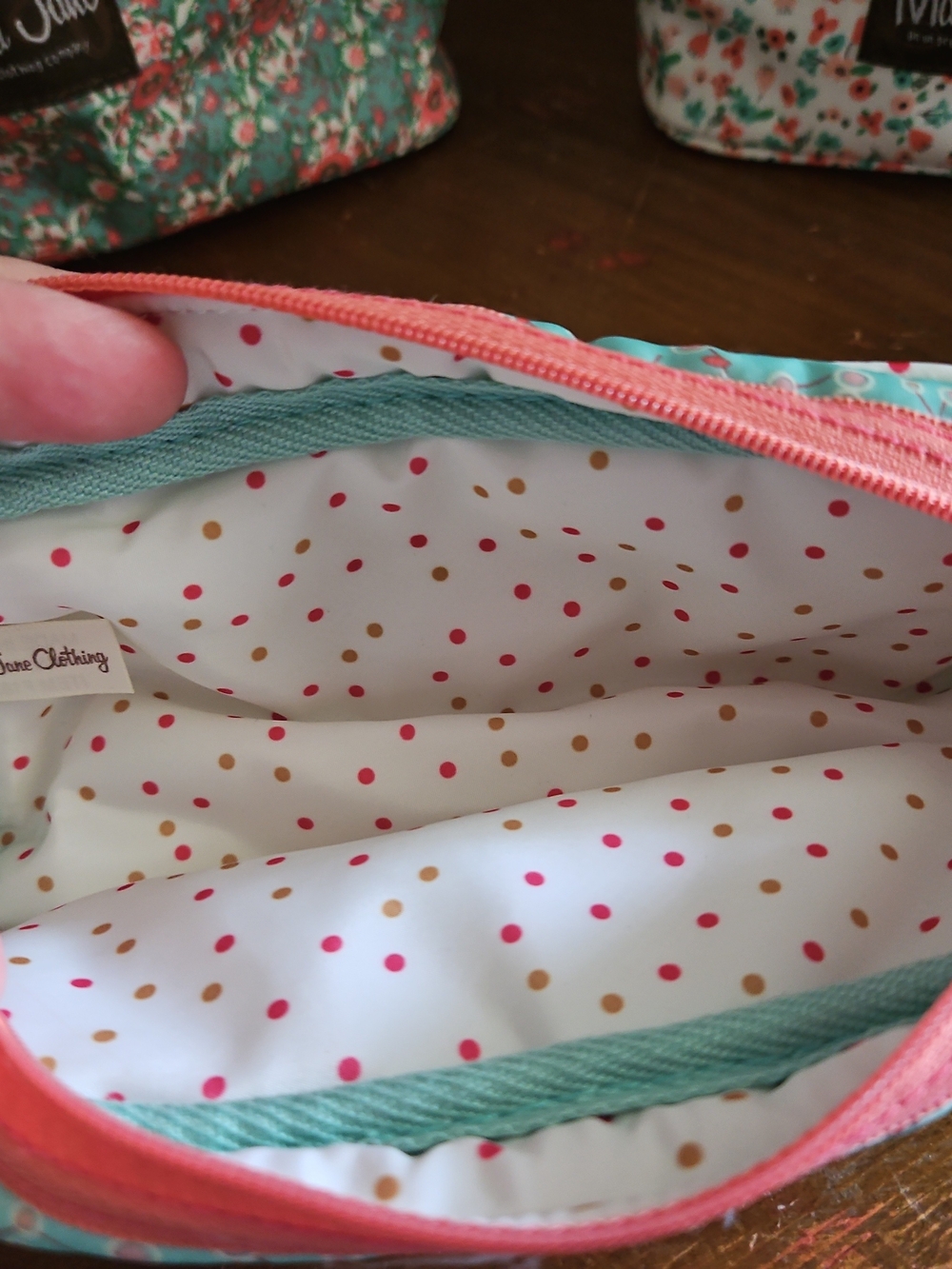 Matilda Jane Floral Cosmetic Bag Trio in Aqua, Coral, Mint - Picture 4 of 7
